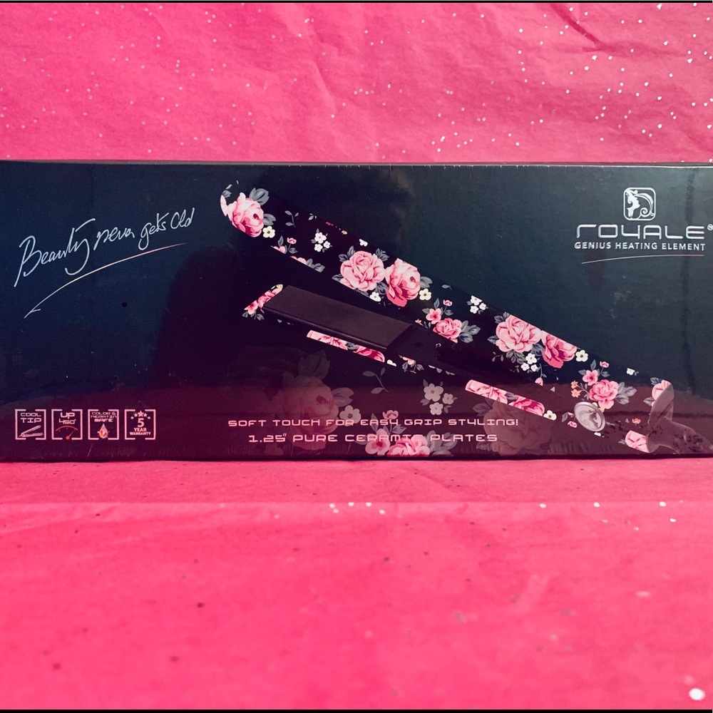 **SOLD** Royale Ceramic Straightener w/Shoe Holder - Picture 3 of 8